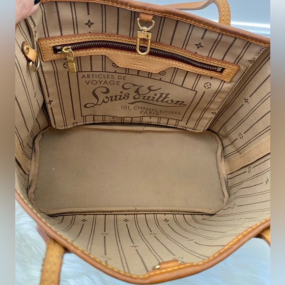 SOLD‼️ Louis Vuitton Monogram Neverfull PM Bag - Picture 10 of 17